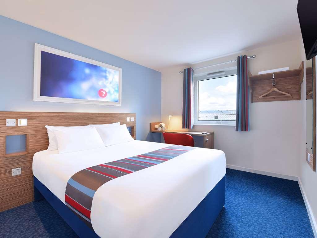 Travelodge Northwich Lostock Gralam Zimmer foto