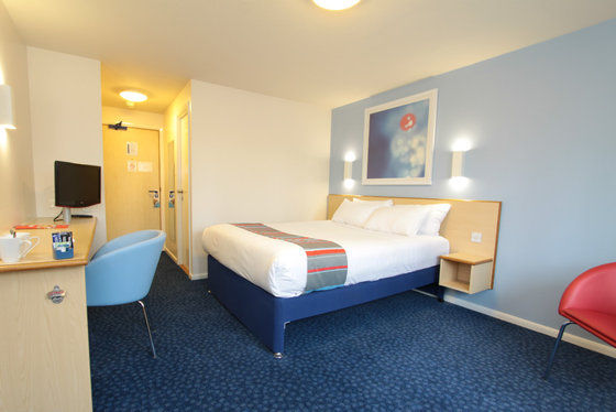 Travelodge Northwich Lostock Gralam Zimmer foto